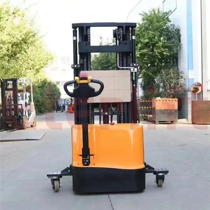 Electric Stacker Forklift gyda Batri Powered